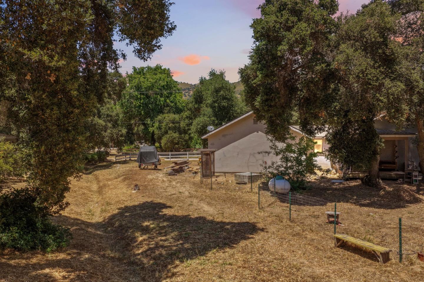 37140 Nason Road Carmel Valley, CA 93924 - Photo 18 of 41