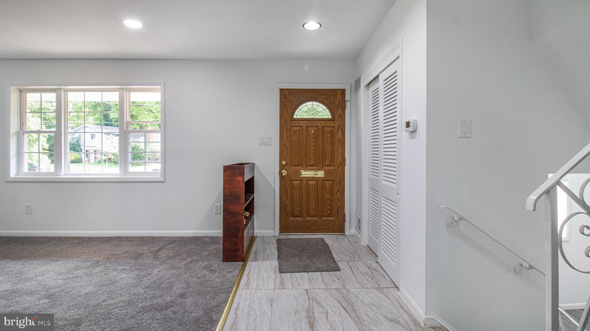 10310 Royal Road Silver Spring, MD 20903 - Photo 3 of 61