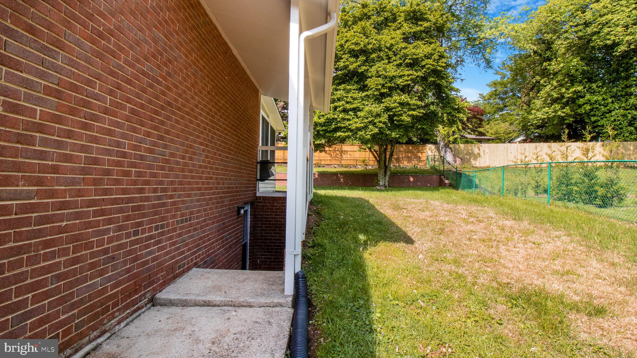 10310 Royal Road Silver Spring, MD 20903 - Photo 47 of 61 a view of backyard with green space