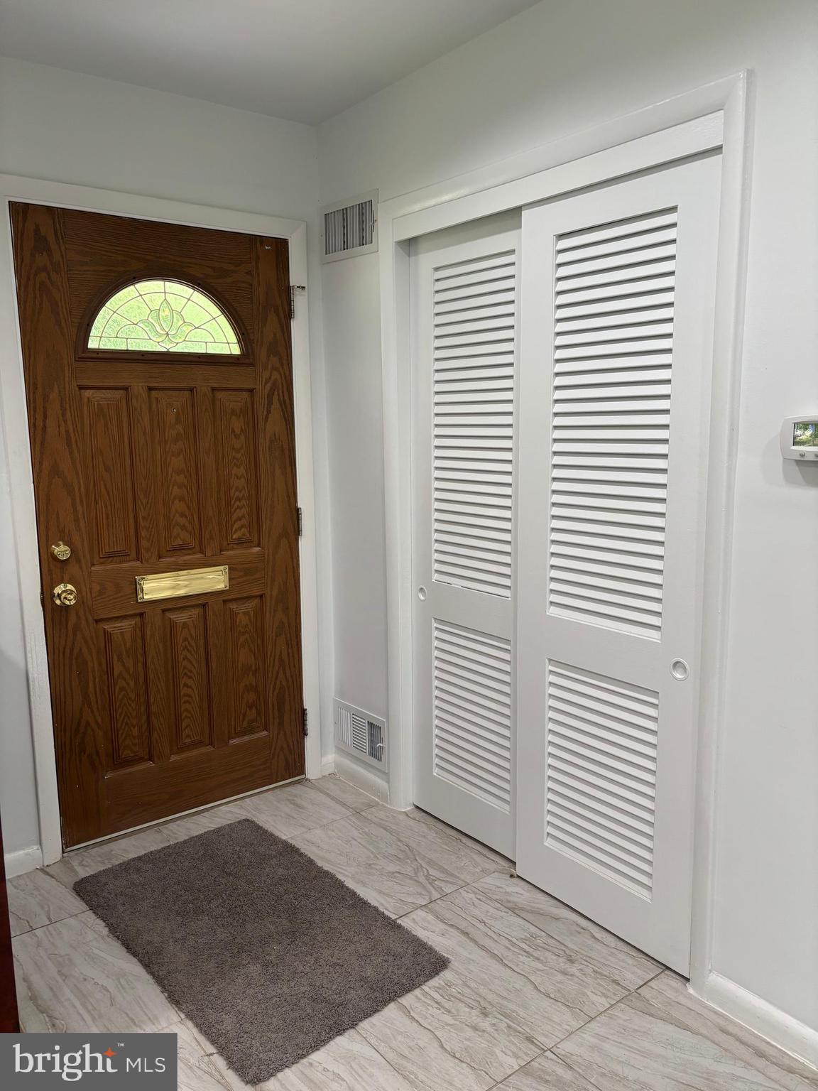 10310 Royal Road Silver Spring, MD 20903 - Photo 5 of 61 Large Coat Closet