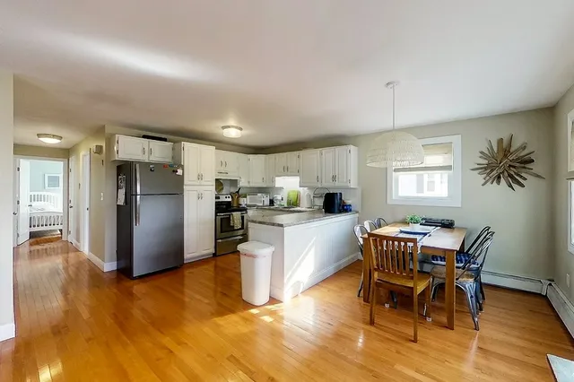 $2,950 | 46 Allston Avenue, Middletown, RI 02842