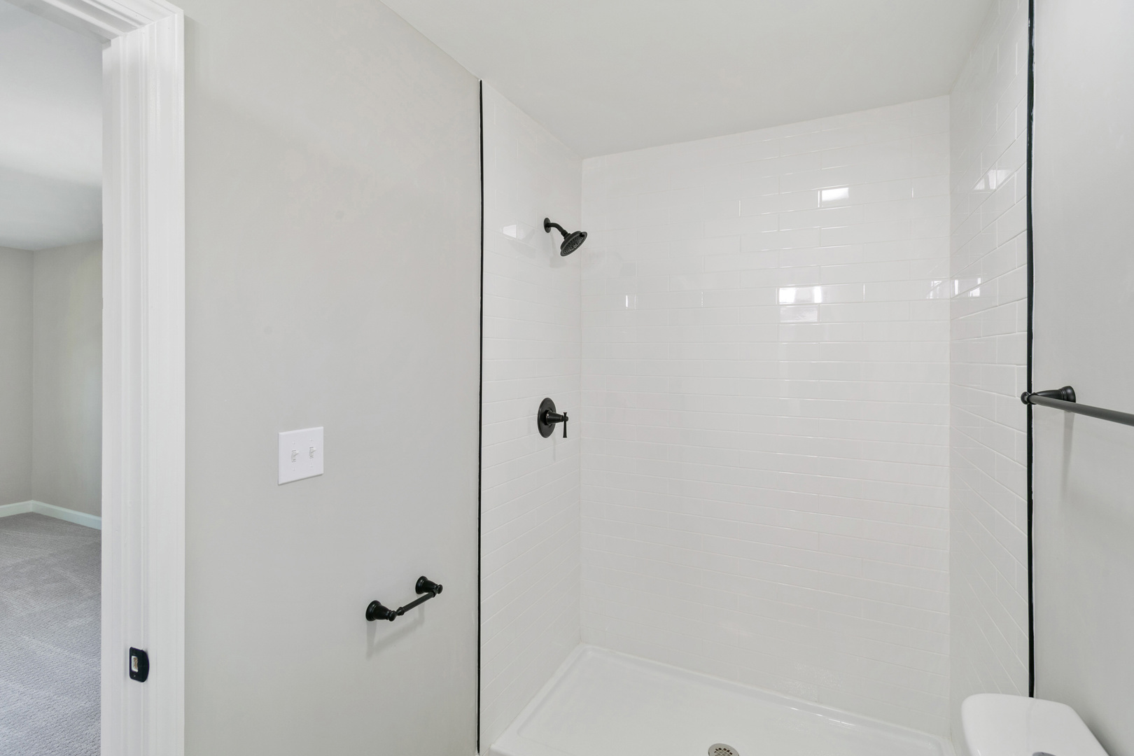 25 Long Beach Road Montgomery, IL 60538 - Photo 15 of 21 a bathroom with a shower