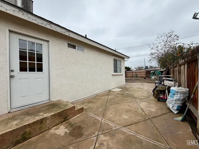 a close view of stove top oven
