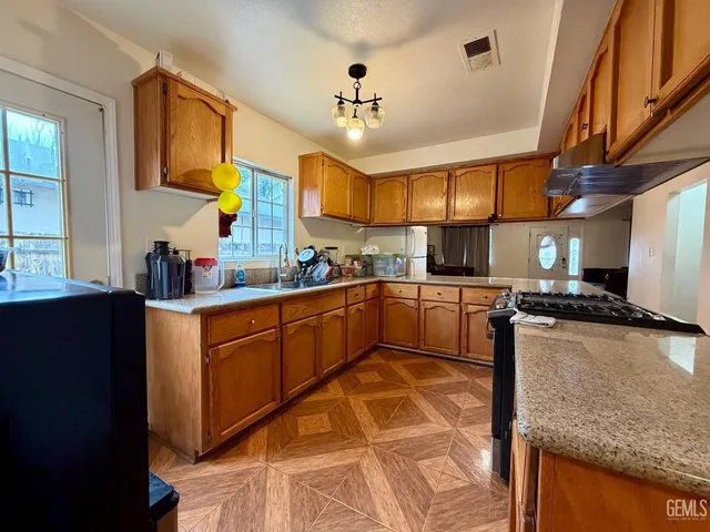 $309,950 | Undisclosed Address, Bakersfield, CA 93304