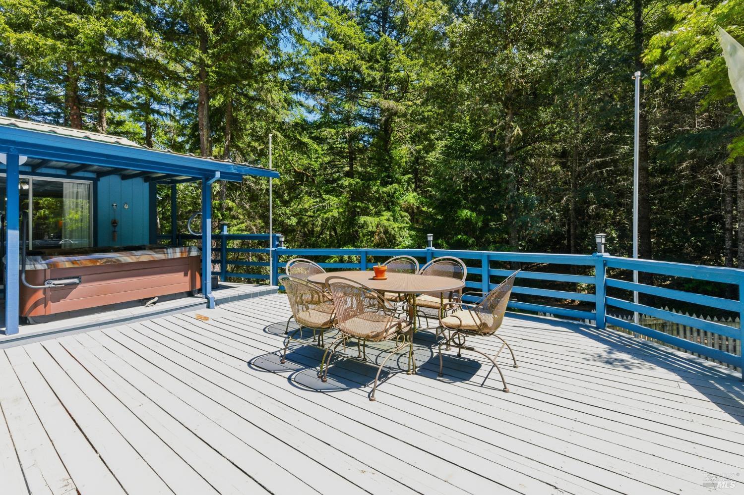 31300 Sherwood Road Willits, CA 95490 - Photo 40 of 57