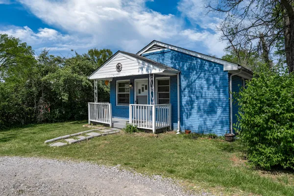 $1,350 | 905 Thomas Avenue, Unit A, Nashville, TN 37216