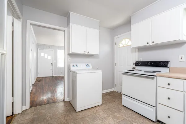 $1,350 | 905 Thomas Avenue, Unit A, Nashville, TN 37216