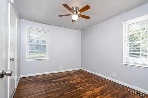 $1,350 | 905 Thomas Avenue, Unit A, Nashville, TN 37216