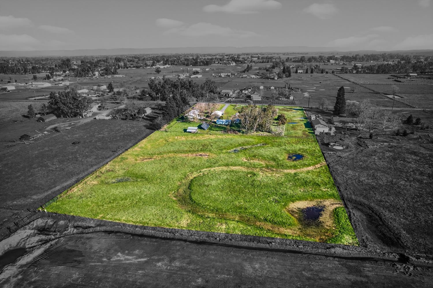 9708 La Clair Road Wilton, CA 95693 - Photo 60 of 60 a view of a yard