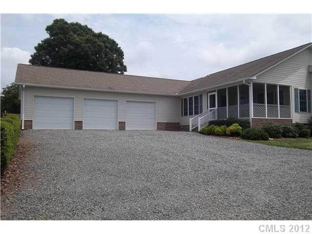 1207 Hopper Road Salisbury, NC 28146 - Photo 2 of 14 Gallery Image 2