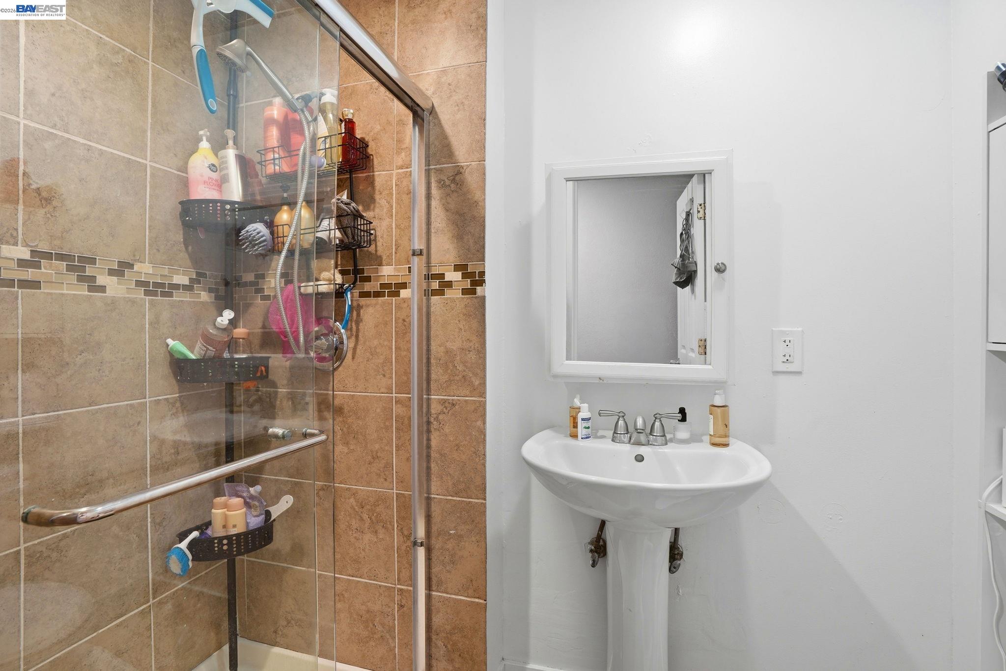 2102 Overhill Road Concord, CA 94520 - Photo 27 of 46