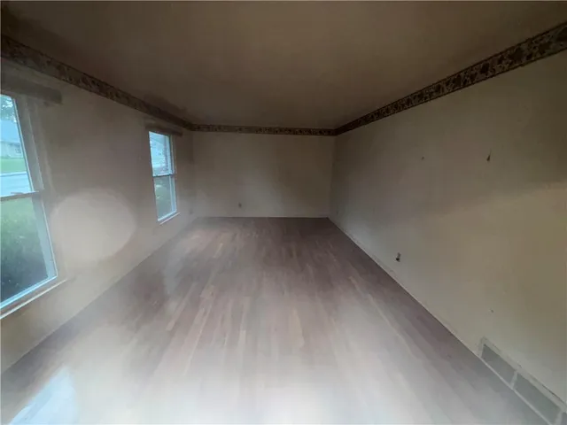 $499,500 | 2710 West 50th Terrace, Westwood, KS 66205