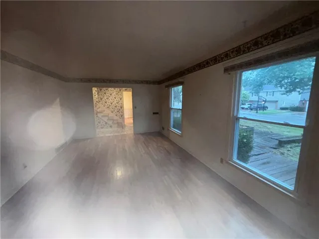 $499,500 | 2710 West 50th Terrace, Westwood, KS 66205