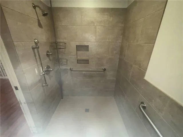 $499,500 | 2710 West 50th Terrace, Westwood, KS 66205