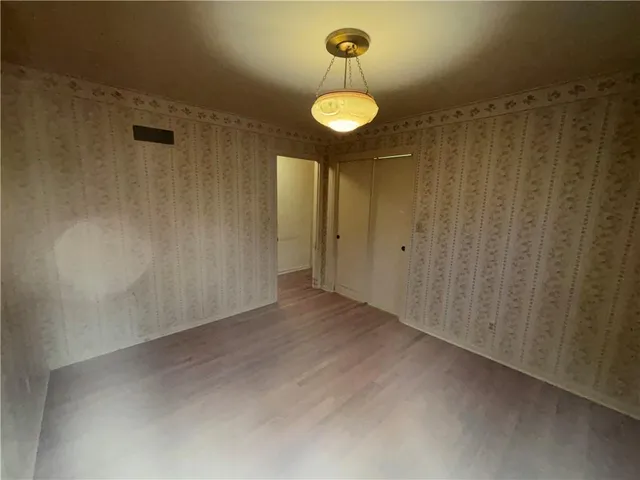 $499,500 | 2710 West 50th Terrace, Westwood, KS 66205