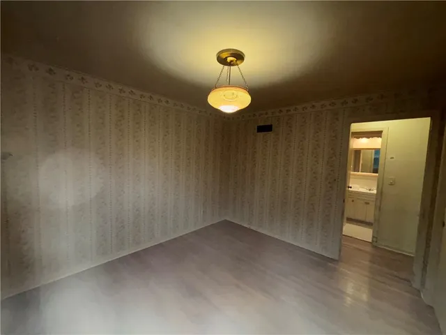 $499,500 | 2710 West 50th Terrace, Westwood, KS 66205