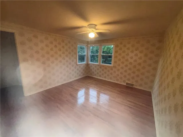 $499,500 | 2710 West 50th Terrace, Westwood, KS 66205