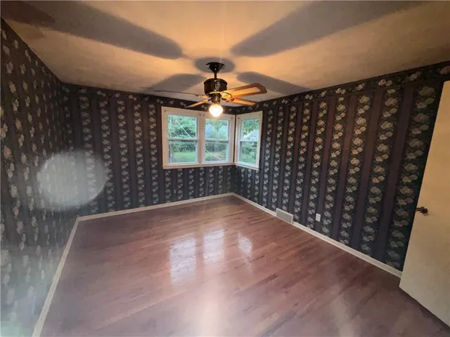 $499,500 | 2710 West 50th Terrace, Westwood, KS 66205