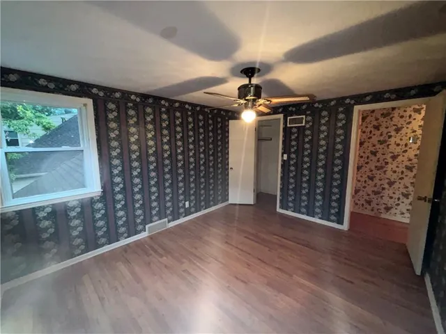 $499,500 | 2710 West 50th Terrace, Westwood, KS 66205