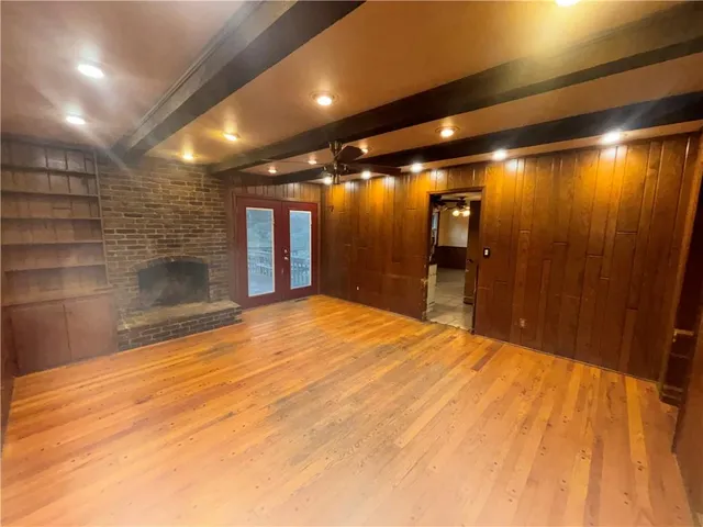 $499,500 | 2710 West 50th Terrace, Westwood, KS 66205