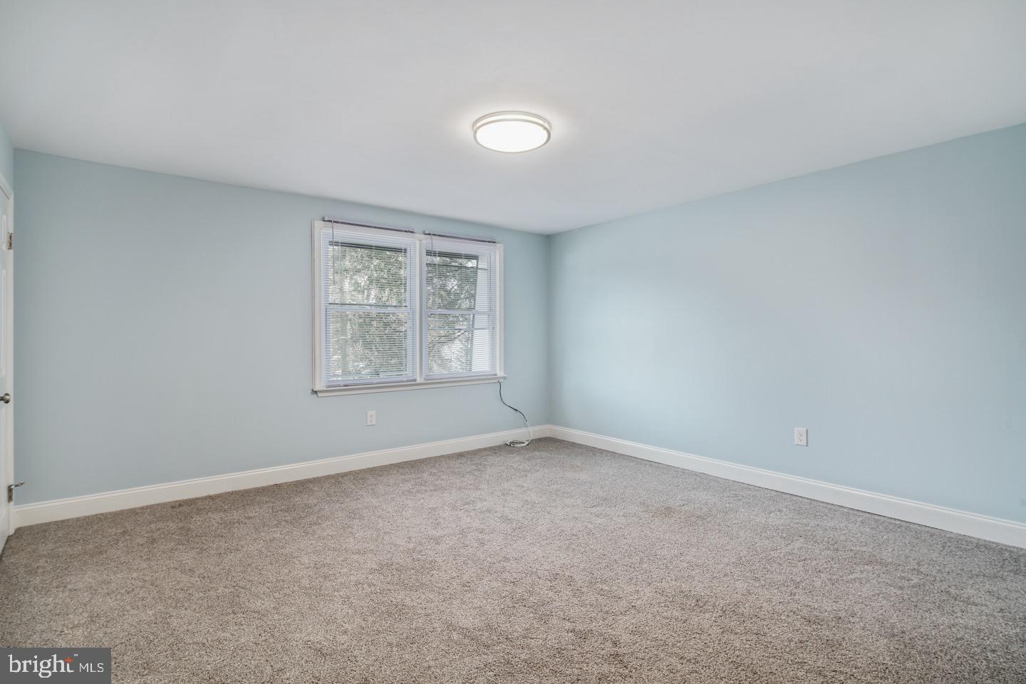 39 Bobbin Mill Road Media, PA 19063 - Photo 6 of 14 Master with two closets