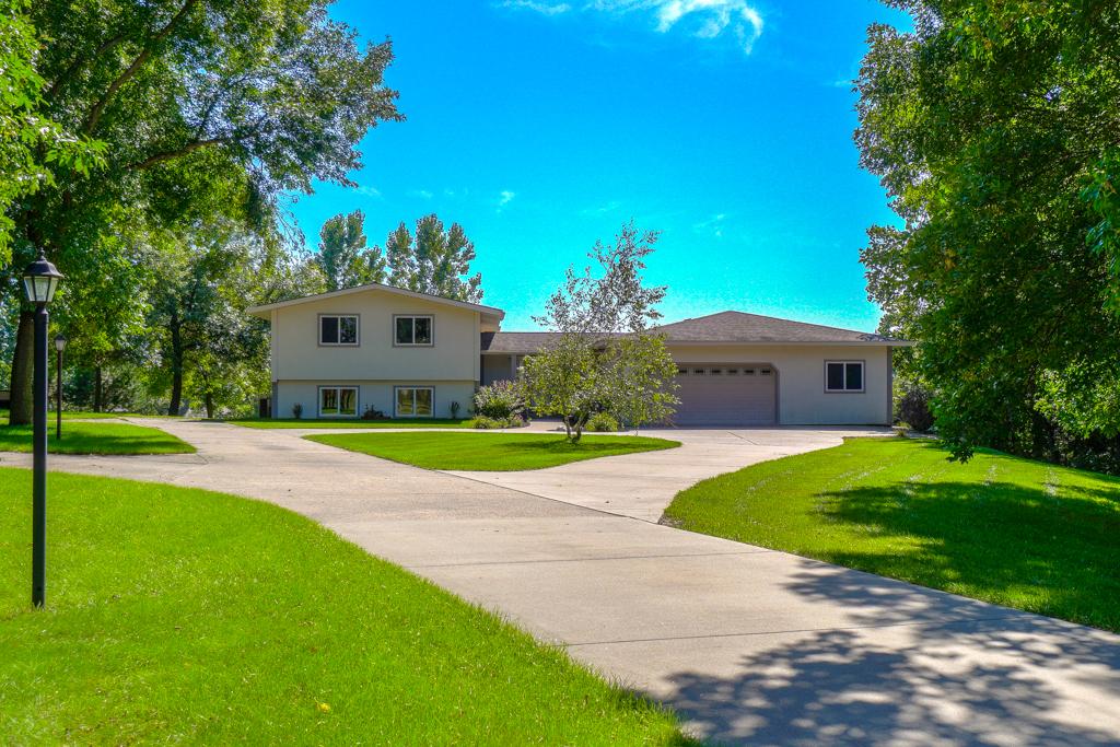 489 Stageline Road Hudson, WI 54016 - Photo 1 of 1 Gallery Image 1
