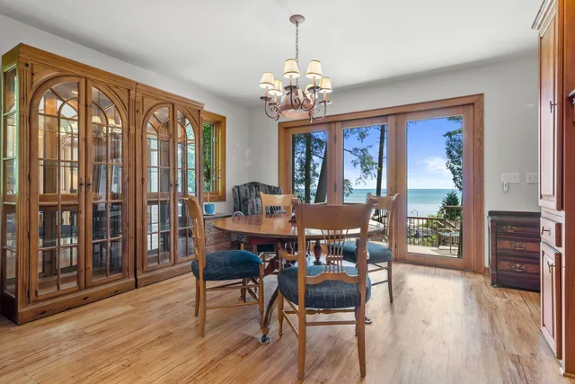 $1,375,000 | N2315 Foster Road, Holland, WI 53070