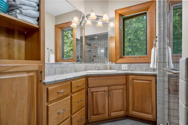 $1,375,000 | N2315 Foster Road, Holland, WI 53070