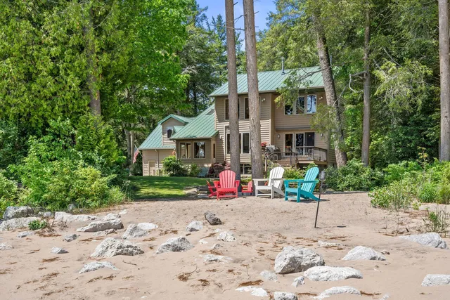 $1,375,000 | N2315 Foster Road, Holland, WI 53070