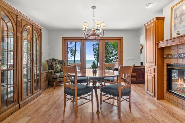 $1,375,000 | N2315 Foster Road, Holland, WI 53070