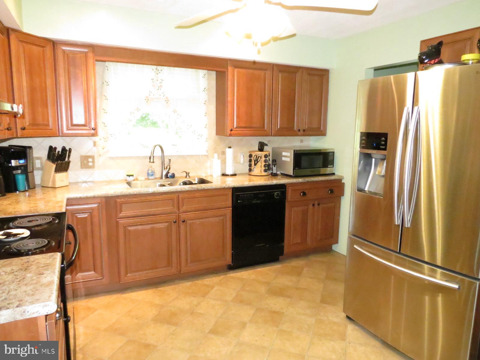 625 Dellinger Road Mount Wolf, PA 17347 - Photo 8 of 25 Gallery Image 8