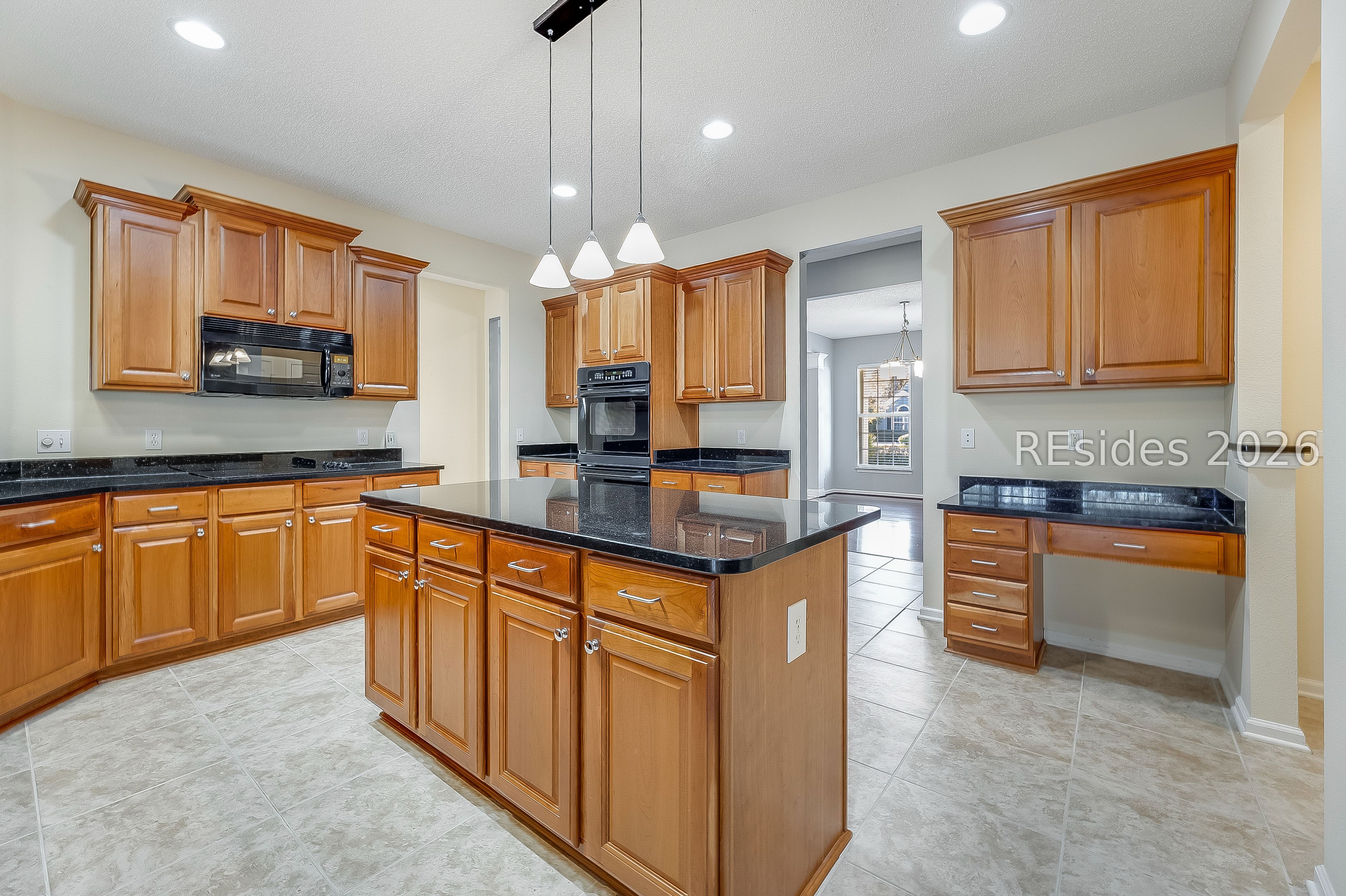 108 Landing Lane Bluffton, SC 29909 - Photo 21 of 52 Very large well equipped and updated kitchen