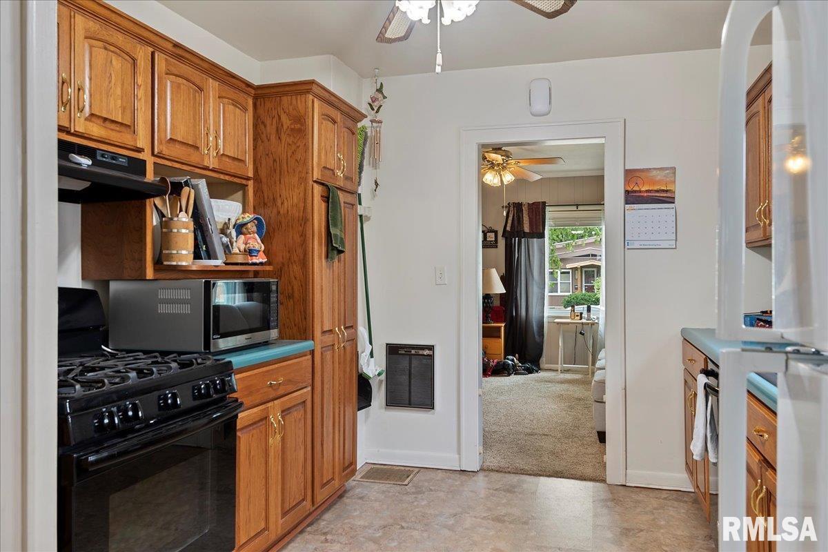 1640 West Adams Street Springfield, IL 62704 - Photo 10 of 24
