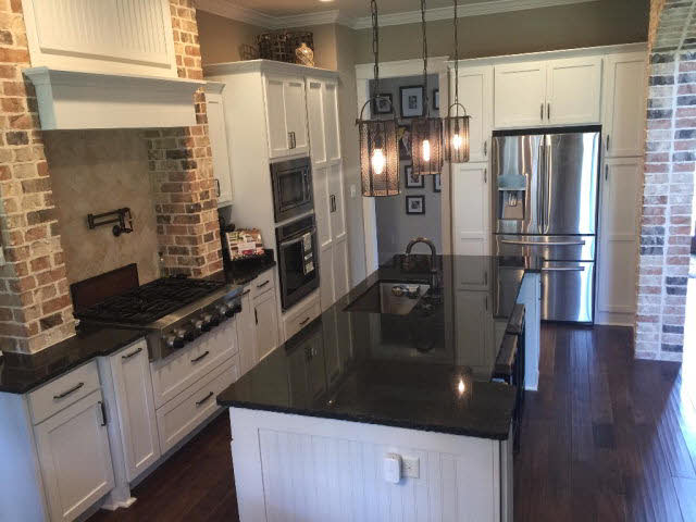 18317 Treasure Oaks Road Gulf Shores, AL 36542 - Photo 5 of 25 Kitchen