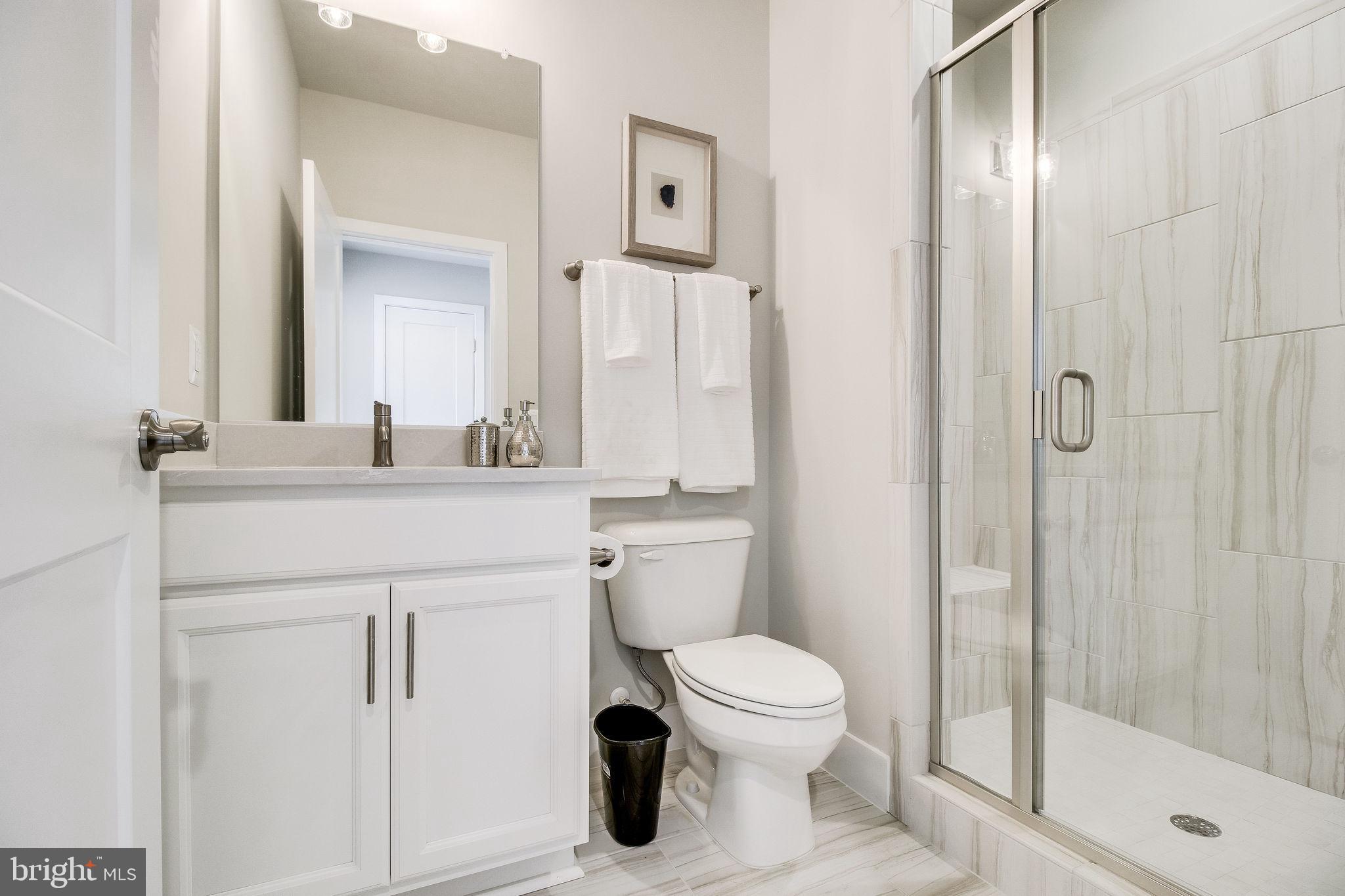 201 Park Street, Unit E Vienna, VA 22180 - Photo 18 of 75