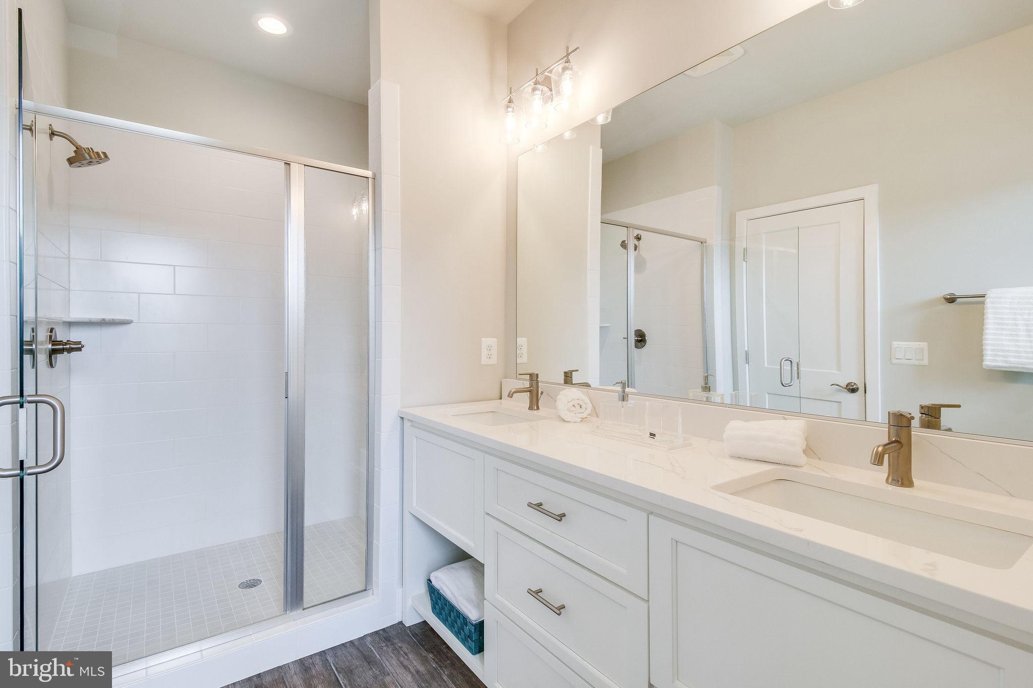 201 Park Street, Unit E Vienna, VA 22180 - Photo 41 of 75