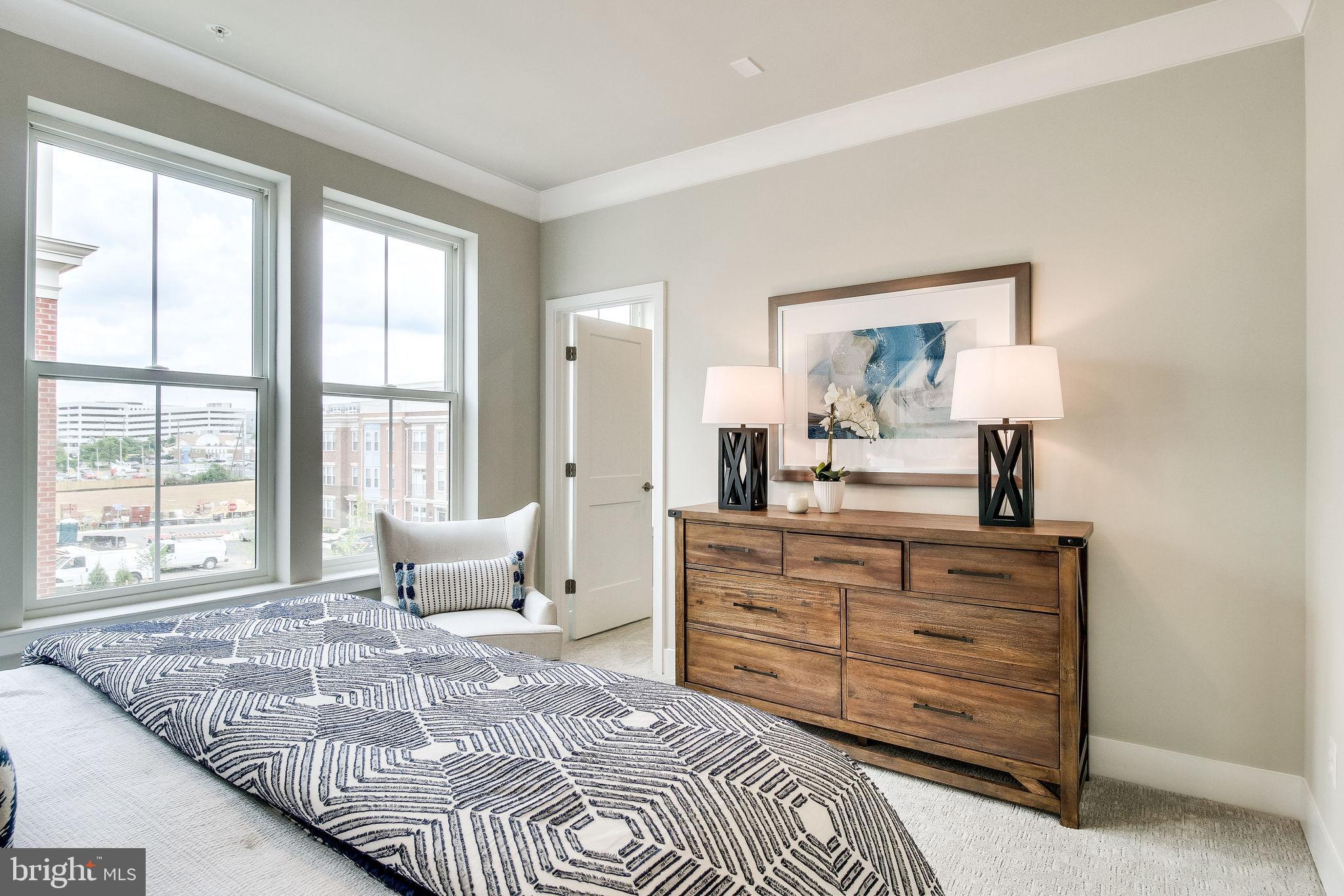 201 Park Street, Unit E Vienna, VA 22180 - Photo 49 of 75