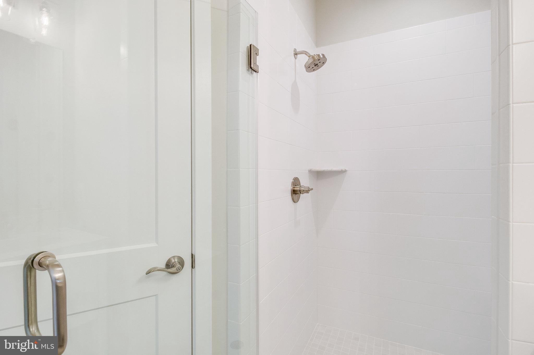 201 Park Street, Unit E Vienna, VA 22180 - Photo 55 of 75