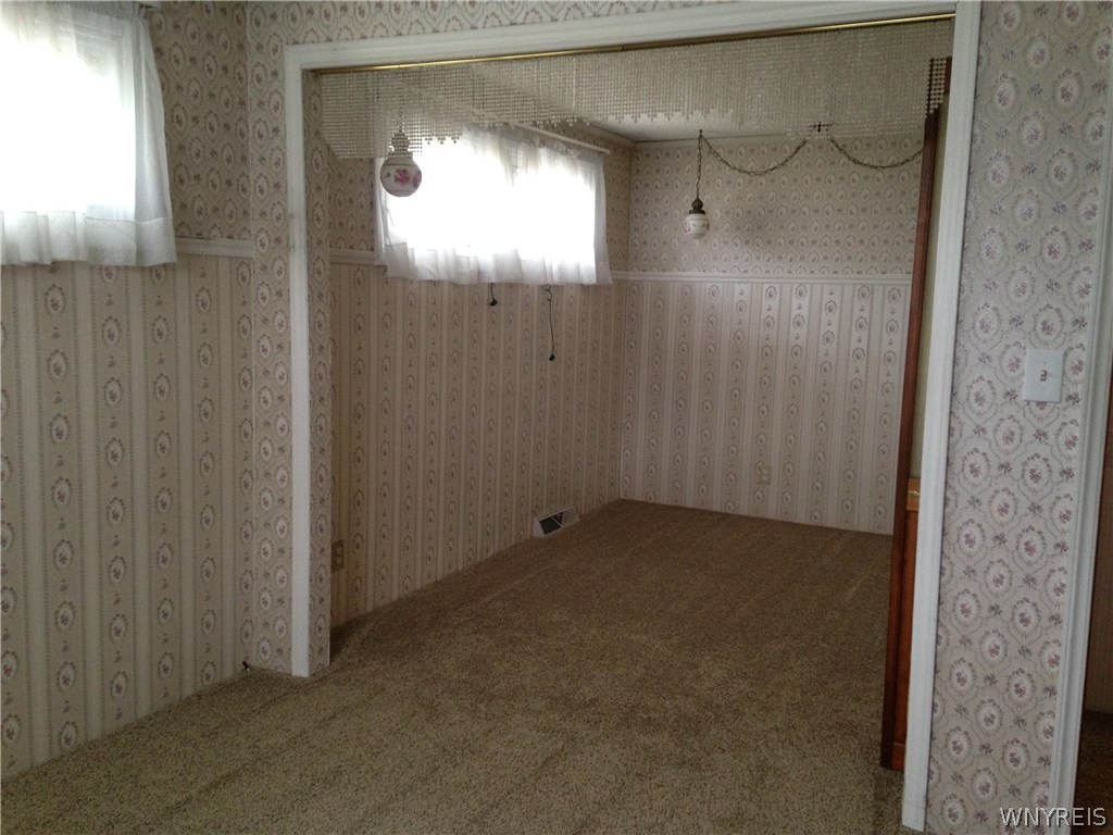 8715 Hartshorn Road Batavia Town, NY 14036 - Photo 6 of 13