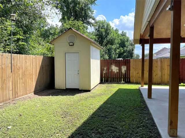 $1,995 | 9903 Raul Hector Drive, Houston, TX 77075