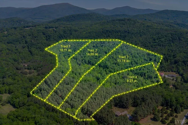$169,000 | 2 Foxfire Lane, Bedford, VA 24523