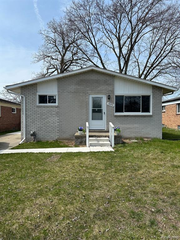19175 Inkster Road Livonia, MI 48152 - Photo 1 of 49