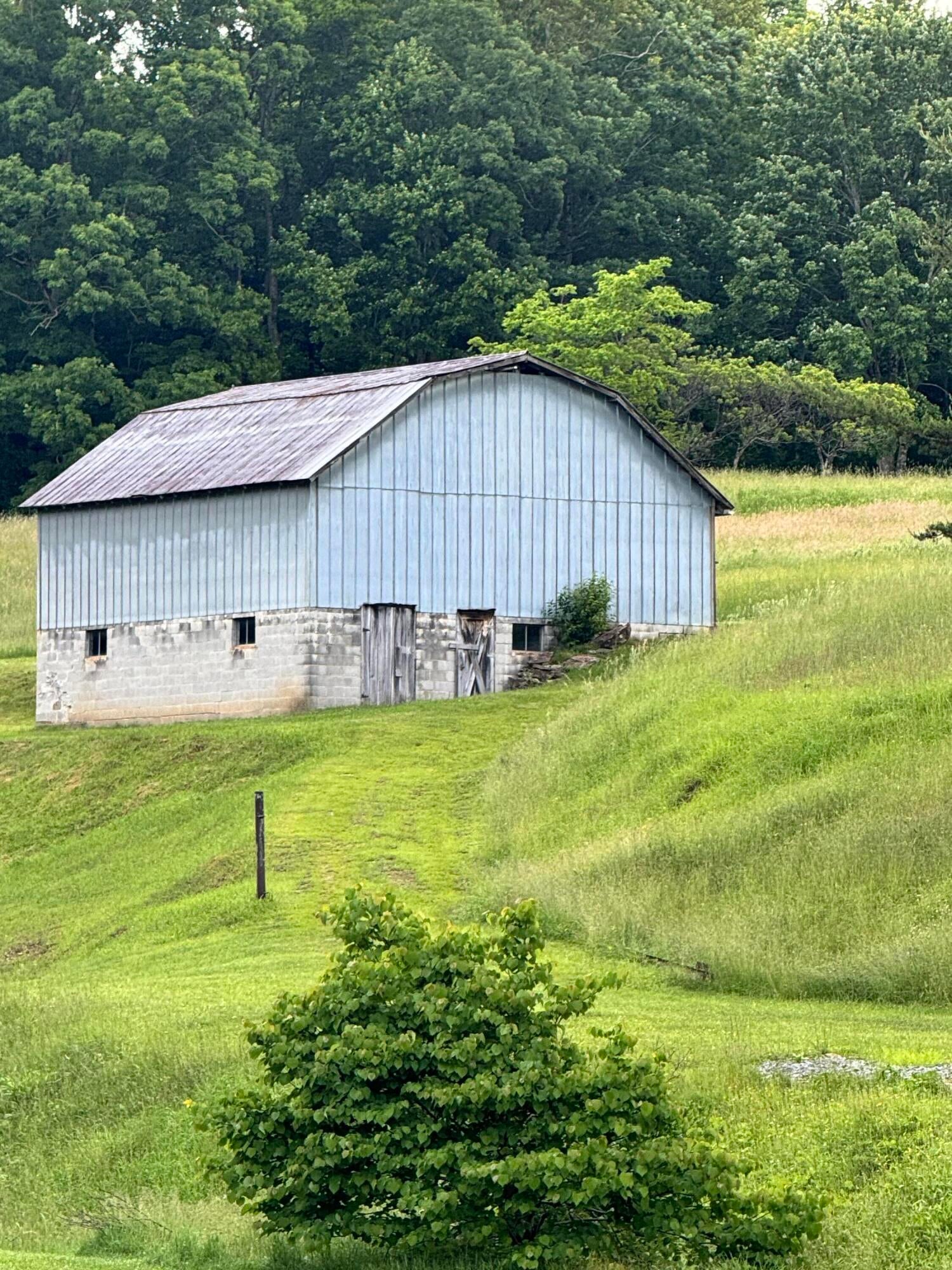 14021 West Webster Road Calvin, WV 26660 - Photo 38 of 44 Gallery Image 38
