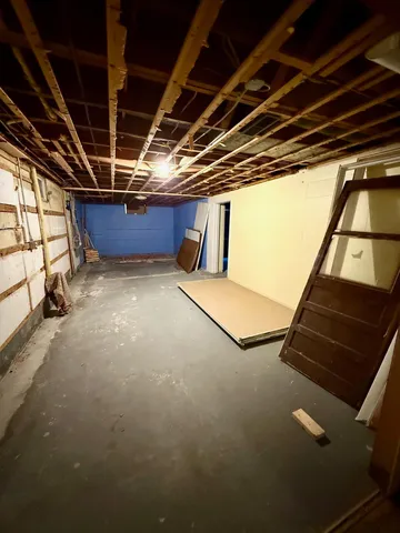 $105,000 | 1010 Arnold Avenue North, Thief River Falls, MN 56701