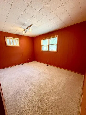 $105,000 | 1010 Arnold Avenue North, Thief River Falls, MN 56701