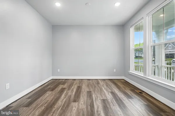 $949,900 | 1843 Magnolia Fruit Drive, Dumfries, VA 22026