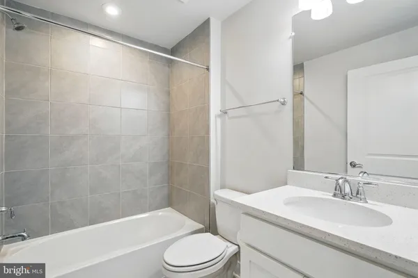 $949,900 | 1843 Magnolia Fruit Drive, Dumfries, VA 22026