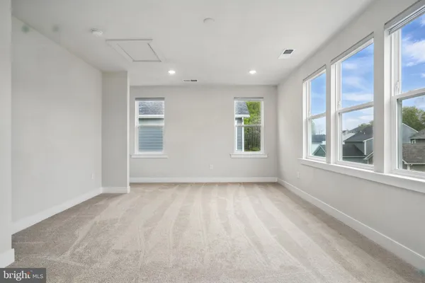 $949,900 | 1843 Magnolia Fruit Drive, Dumfries, VA 22026