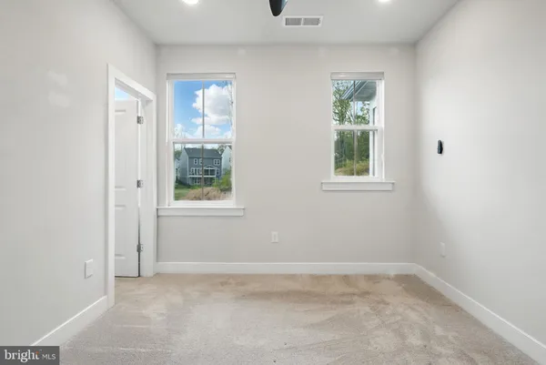 $949,900 | 1843 Magnolia Fruit Drive, Dumfries, VA 22026