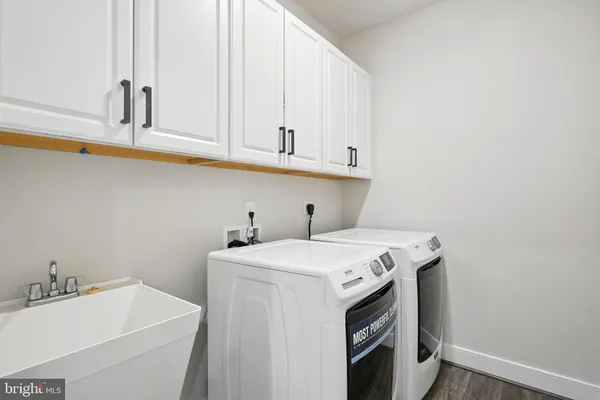 $949,900 | 1843 Magnolia Fruit Drive, Dumfries, VA 22026